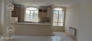 ۷۱متر۲خواب/۸واحدی/طبقه۳ روئیت