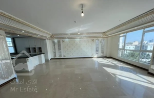 135 متر 3 خواب نوساز دو نبش شمالی گلستان ها