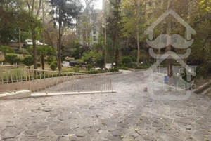 ۱۰۷متربرج باغ ساقدوش