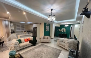 ۷۵متر ۲خواب باپارکینگ وانباری وبالکن غرق نور