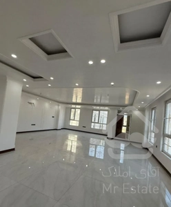 ۱۵۵ متر/ طالقانی / متری ۵ میلیون تخفیف