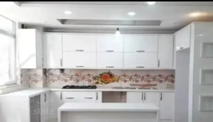 121 متر طبقه اول تکواحدی در سازمان برنامه شمالی