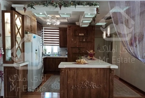 آپارتمان ۱۱۰ متری ۴ طبقه ۸ واحد با بر ۲۲ متر