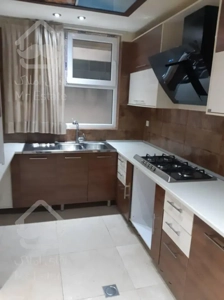 67 متر تاپ لوکیشن قلهک