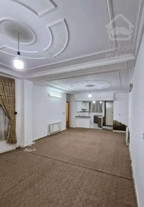 آپارتمان طبقه اول انتهای آفتاب ۱۸ متراژ ۸۵ متر