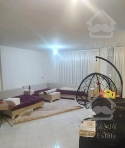 آپارتمان ۱۲۰ متر لارستان