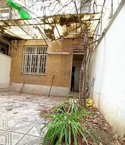 ۵۳ مترسندی با ۲۵متر حیاط/خیابان خوش *تک واحدی*