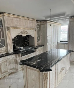 رهن ۱۳۰ متری برج برند اعیان نشین