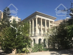 خرید ویلا فرمانیه