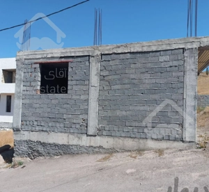 ویلایی ۲۰۰متری نیمه کاره