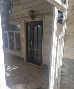 ۷۰ متر ۲۰ متر حیاط درب مستقل