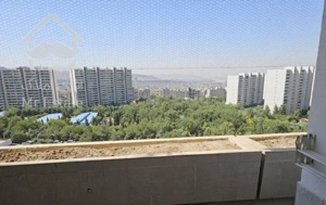 آپارتمان ۱۳۰ متر شهرک امید