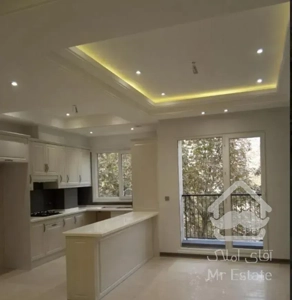 ۶۰ متر ۲ خواب / فول امکانات / تاپ لوکیشن