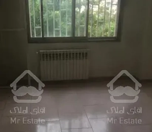 قیطریه ١٢٥ متر ٣ خواب با نورگیر