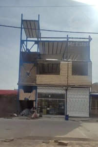 خانه ویلایی و مغازه در برزش آباد