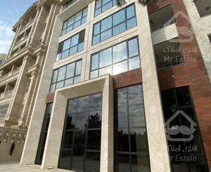 ۱۱۰ متری نوساز  میدان پرستو