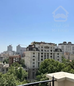 فروش اپارتمان ۲۲۰ متری فرشته