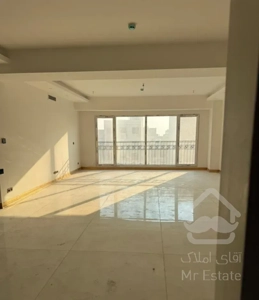 آپارتمان ۱۵۰ متر/۳خواب/شمس آباد