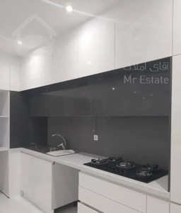 117متر/کلید نخورده/سالن مربع/سالن پرده خور/طوقانی