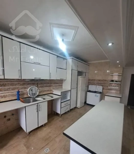 ۷۰متر/۱۰متر حیاط اختصاصی/مهرآباد