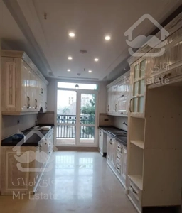 فروش آپارتمان ٢۰٠متری نیاوران ٣خوابه