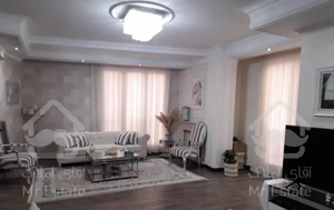 مرزداران ۶۷ متر دو خوابه سالن پرده خور