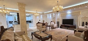 آپارتمان ۲۴۰ متر ۴ پارکینگ دروس