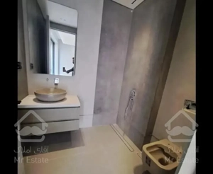 آپارتمان‌ ویلا۱ ۱۳۰ شهرک غرب