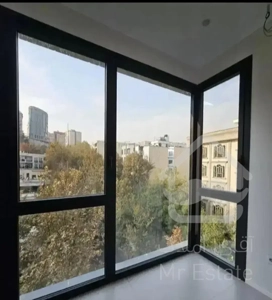 200متر/3 پارکینگ/تک واحدی/لوکس