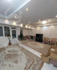 وردآورد ۹۰متر طبقه اول ۱۵متر حیاط خلوت در اختیار