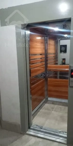 ابتدای جاده شاندیز، روبروی موج‌های خروشان، مدرس یک