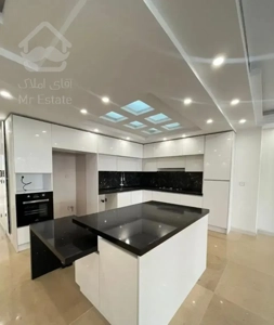 ۱۴۰متر /۳خواب / دولت / دوپارکینگ سندی