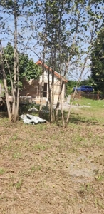 ویلا بر آسفالت ۲۰۰ متر تازه بازسازی شده