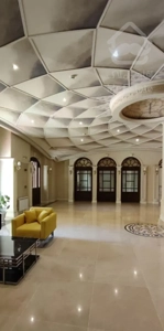 آپارتمان ۱۲۶ متر در برج باغ لوکس ( کلید نخورده)