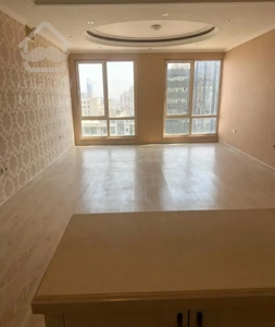۲۴۰ متر ۳ خوابه با ۴ پارکینگ سندی