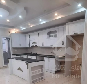آپارتمان ۱۰۲متری اکبری/جنوبی/امام رضا