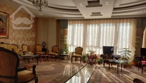 آپارتمان ۱۲۵ متری سه خواب (بالا تر از مترو)