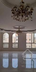 آپارتمان 175 متری/معلم