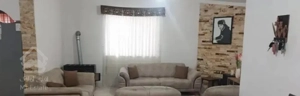 ویلا فلت قدیمی قابل سکونت.حومه نوشهر