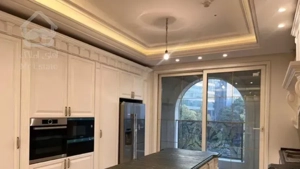 آپارتمان ۳۶۰ متری ۴ خواب۴ مستر طبقه۶ در زعفرانیه