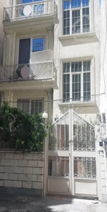 حکمت ۴۰ متر بدون امکانات طبقه اول خوش قیمت