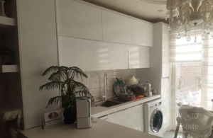 شادمان ۶۷متر