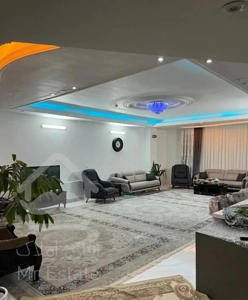 اپارتمان چهار طبقه چهار واحد بر پاسداران