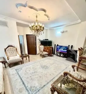 ۷۰ متر/ دو خواب/ تک واحدی/ پارکینگ سندی/ قائمیه
