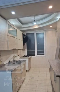 ۶۰ متر دو خواب مدرس نبش رضایی