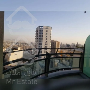 طبقه ۱۵ برج باغ برند در نیاوران ۱۴۰ متر