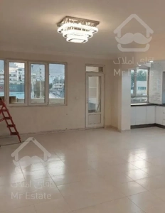 سه خواب مستردار غرق در نور