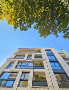 ۱۴۵متر/۲خواب/۲خواب مستر/کم واحد/سالن بزرگ