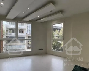 ۹۰متر   سالن پرده خور   خوش نقشه