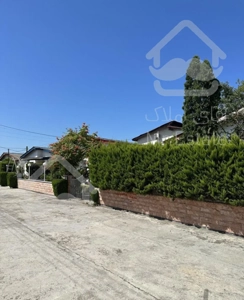 ویلا متل قو چسبیده به جاده ساحلی